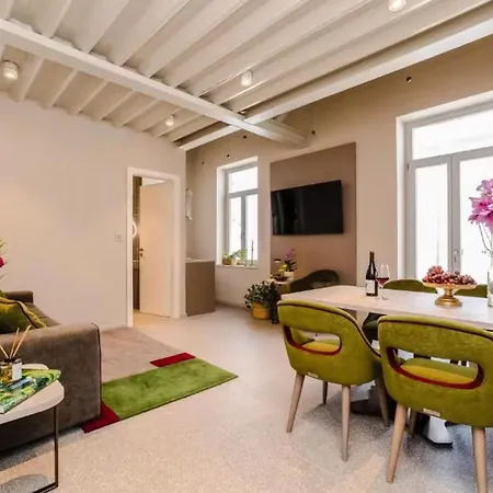 شقة 1 Bedroom Gorgeous In *