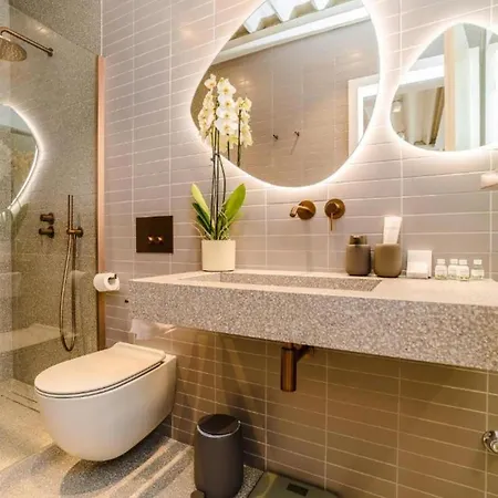 1 Bedroom Gorgeous In شقة